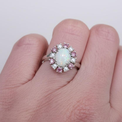 Opal Halo in Platinum