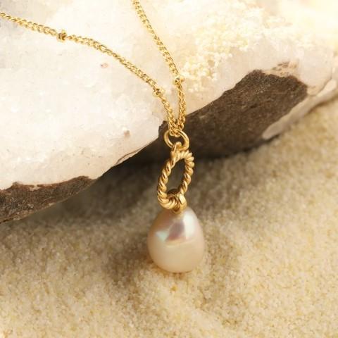 Rope Loop Necklace